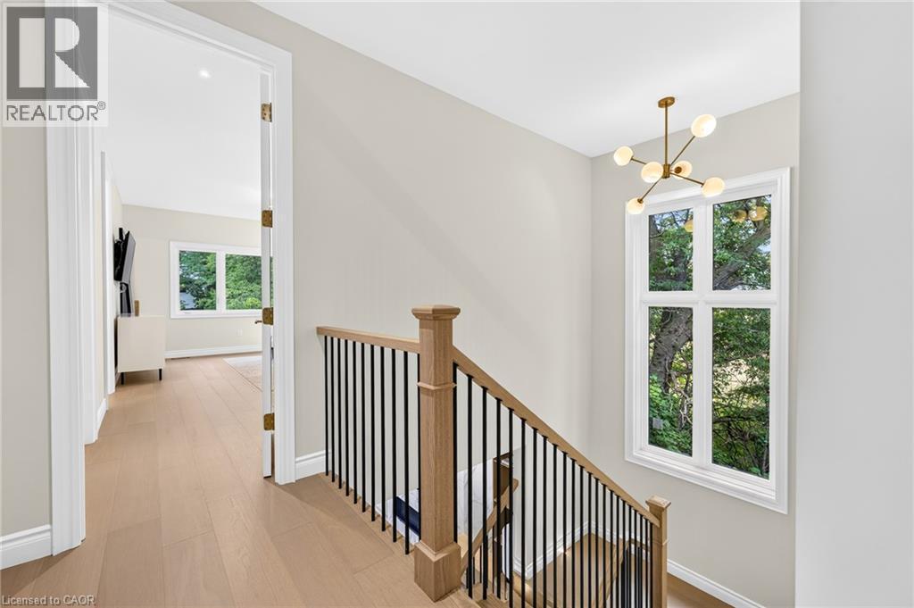 67 Cielo Court, Hamilton, ON - Indoor Photo Showing Other Room