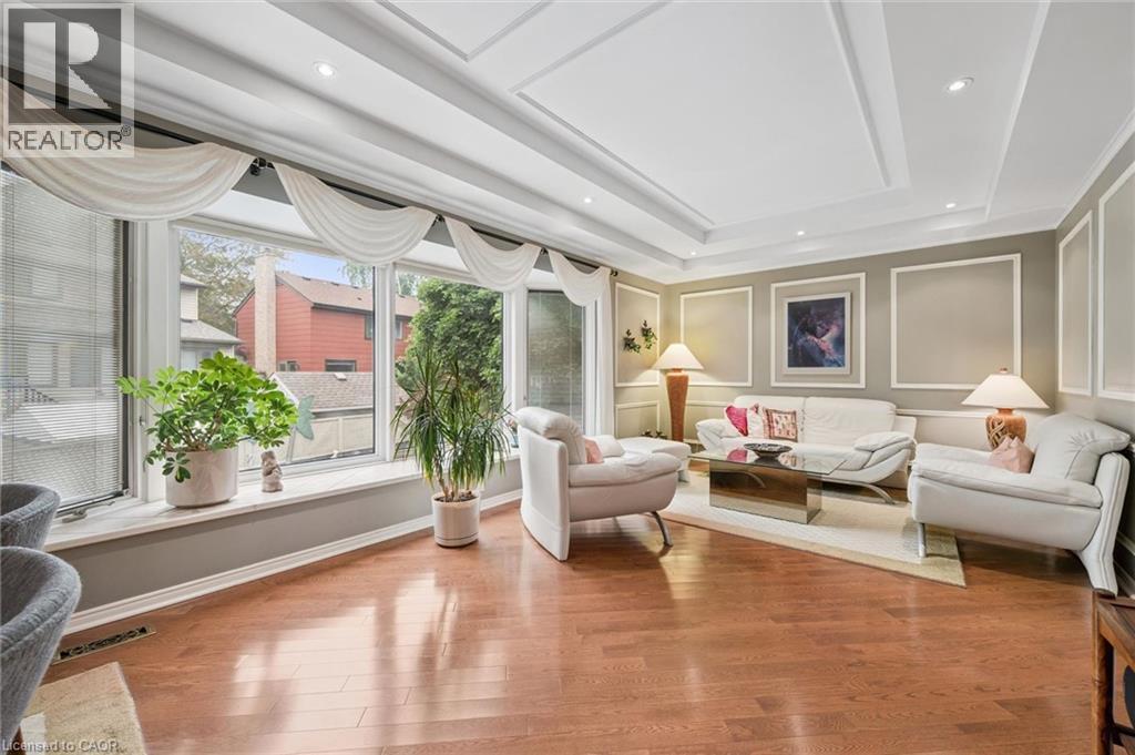 30 Shuh Avenue, Kitchener, ON - Indoor