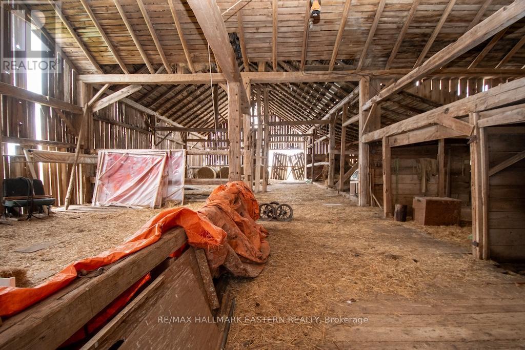 Loft Upstairs - 1444 5Th Line, Selwyn, ON