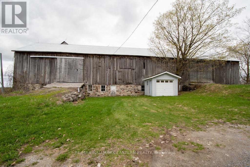 Barn Ramp to Loft - 1444 5Th Line, Selwyn, ON