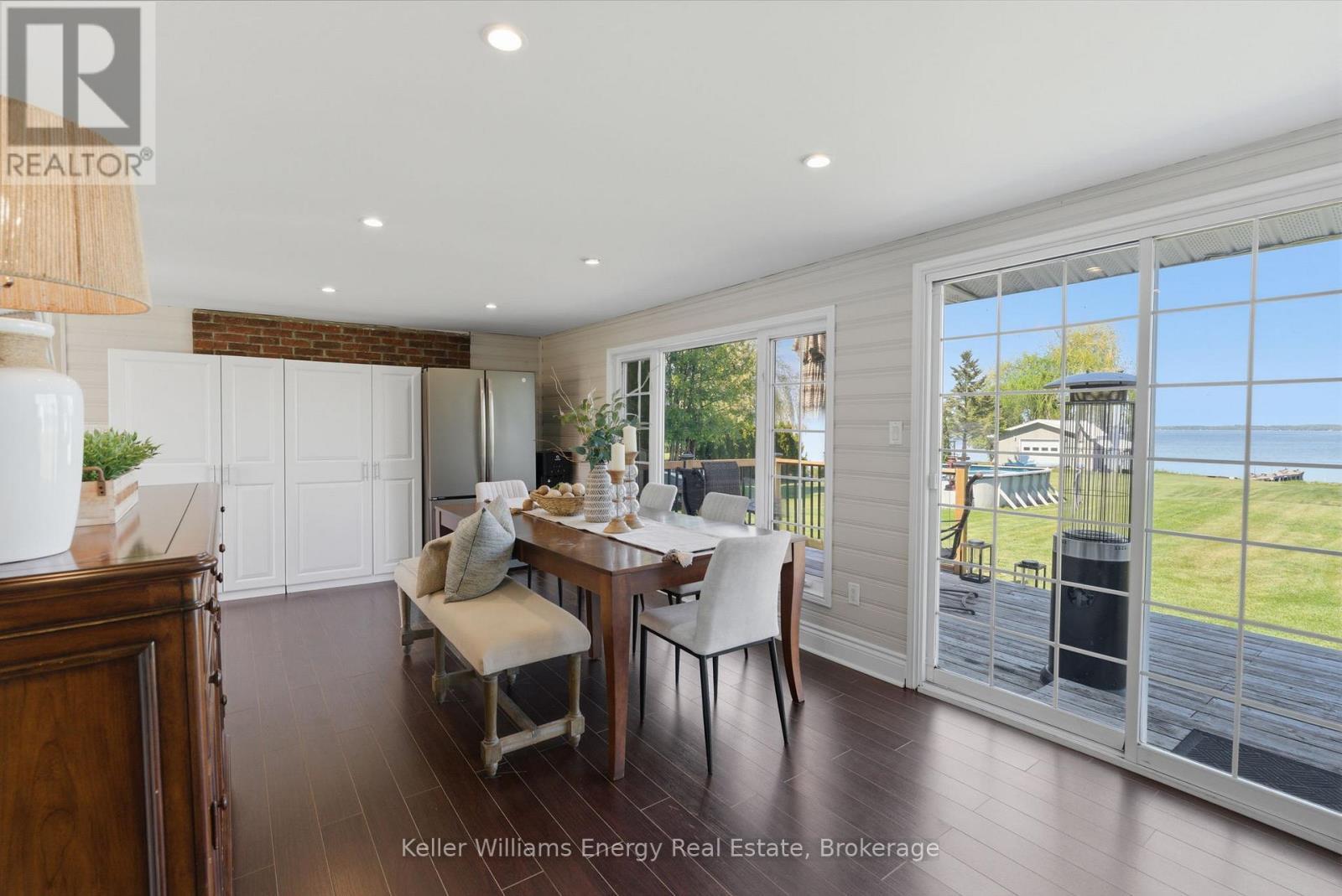 67 Edgewood Crescent, Scugog, ON - Indoor Photo Showing Dining Room