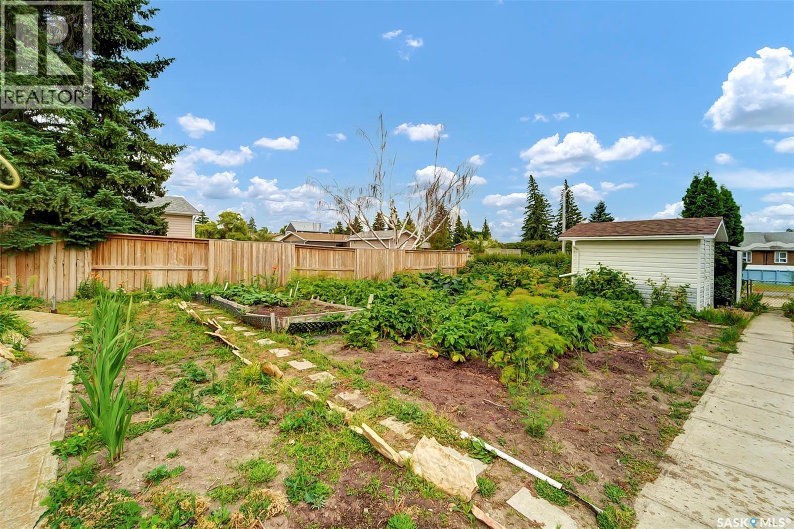 504 4Th Avenue W, Biggar, SK - Outdoor