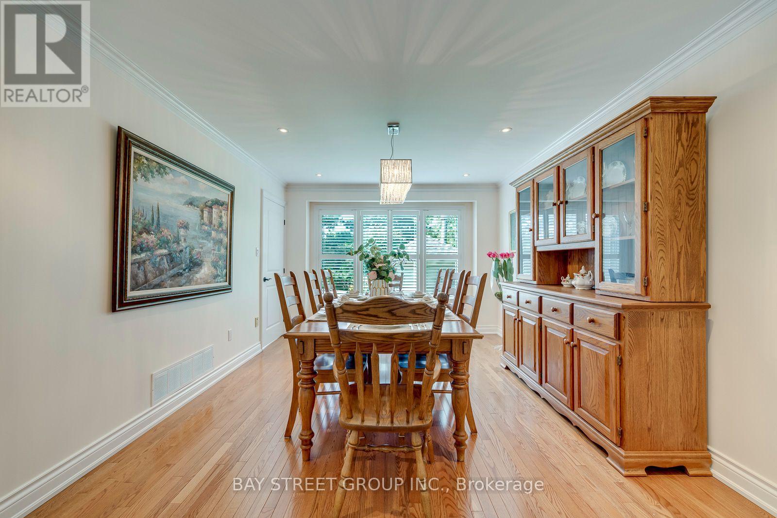 4177 Millcroft Park Drive, Burlington, ON - Indoor Photo Showing Dining Room
