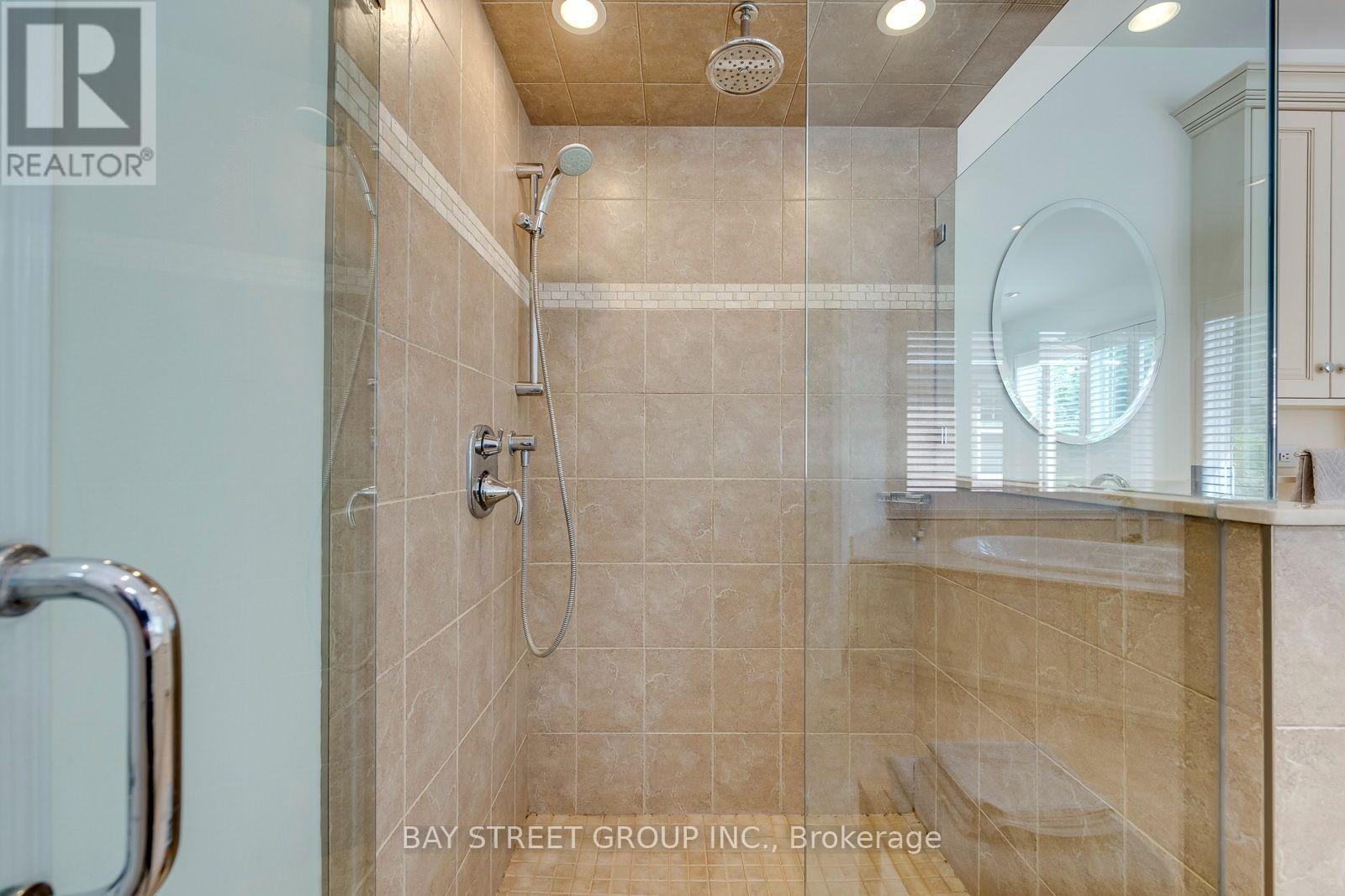 4177 Millcroft Park Drive, Burlington, ON - Indoor Photo Showing Bathroom