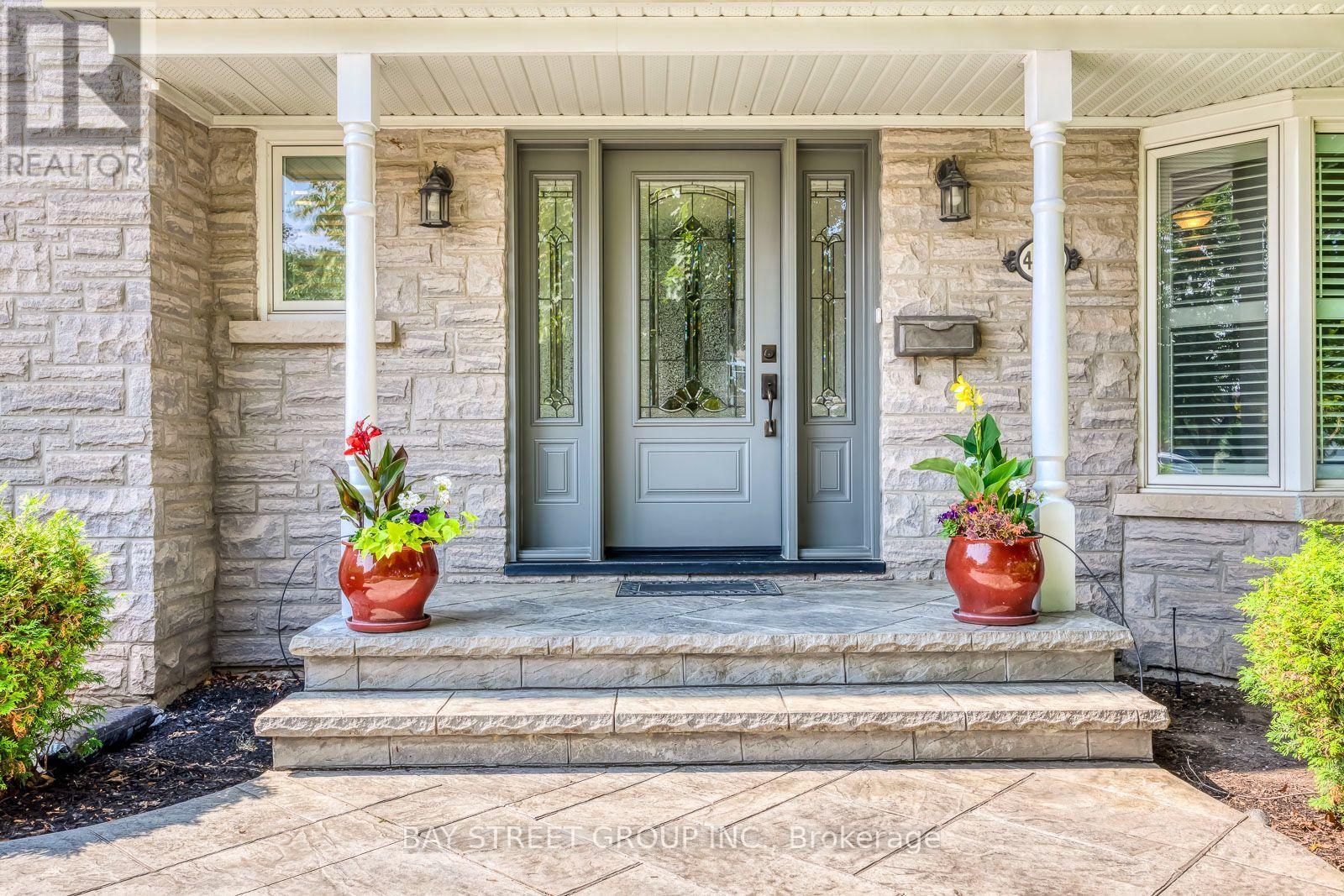 4177 Millcroft Park Drive, Burlington, ON - Outdoor With Deck Patio Veranda