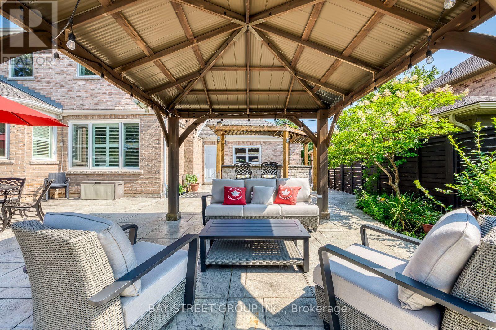 4177 Millcroft Park Drive, Burlington, ON - Outdoor With Deck Patio Veranda