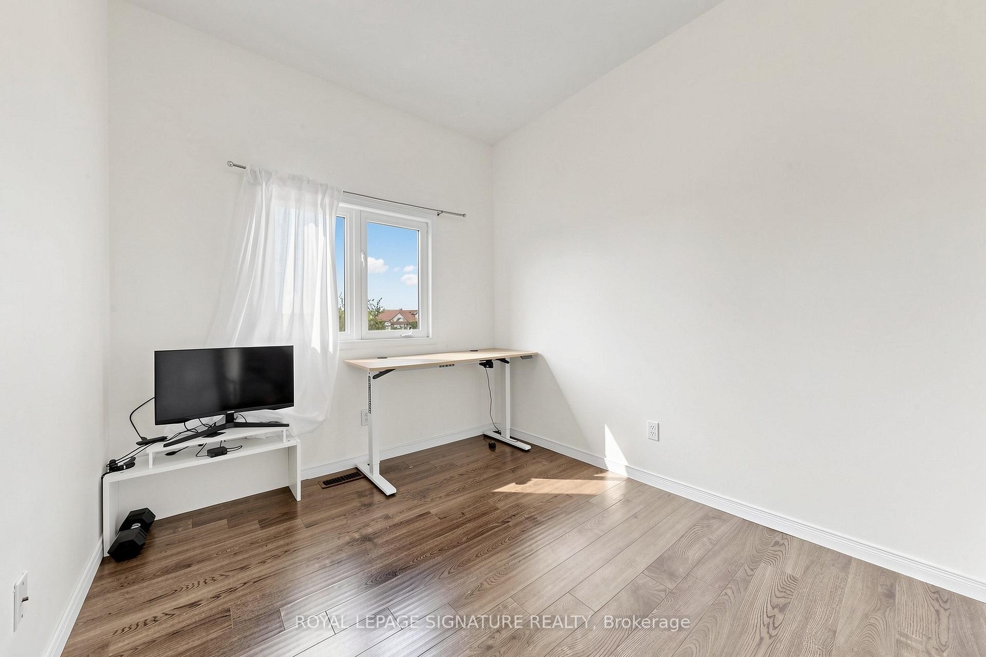 A5-110 Activa Avenue, Kitchener, ON - Indoor Photo Showing Other Room