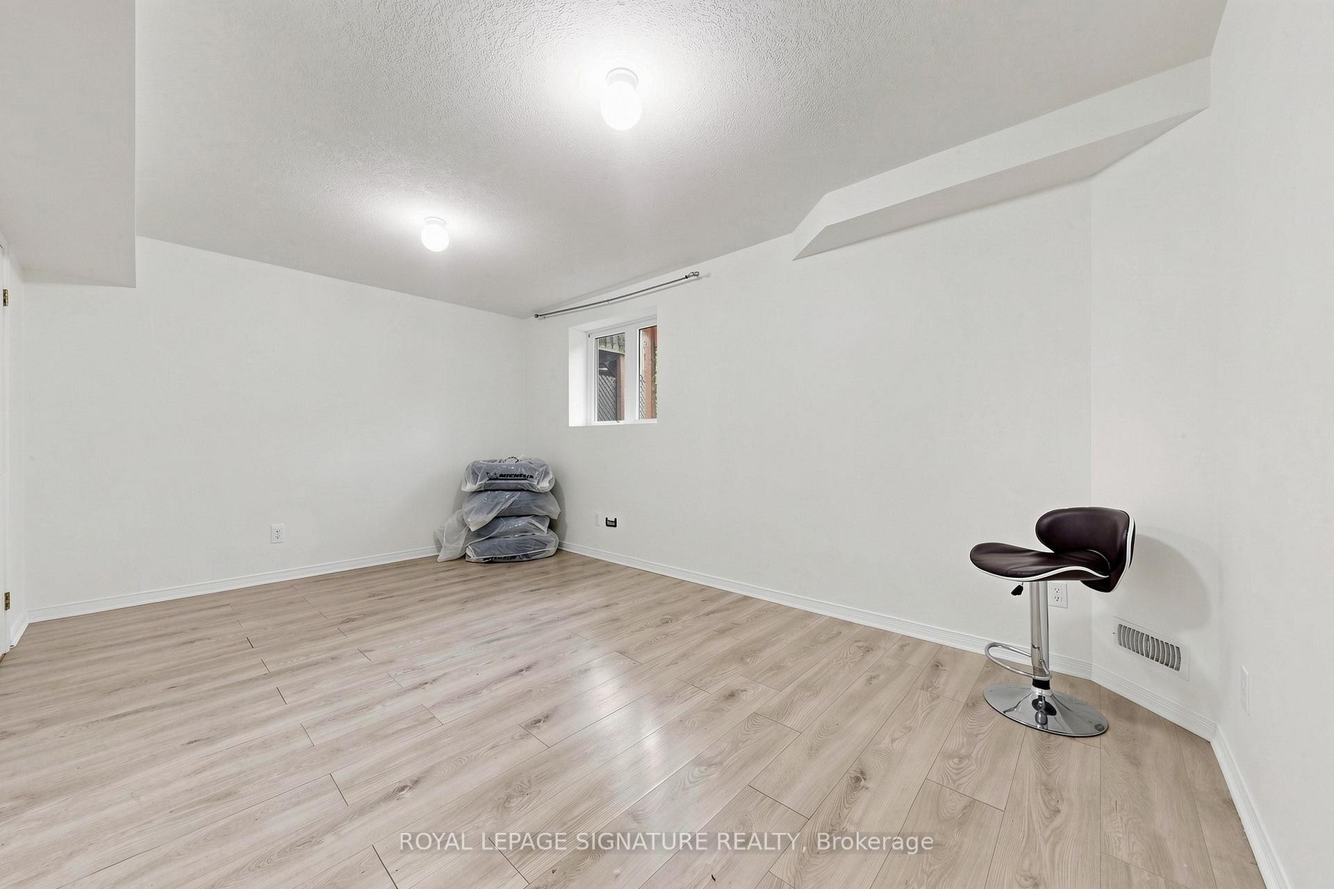 A5-110 Activa Avenue, Kitchener, ON - Indoor Photo Showing Other Room