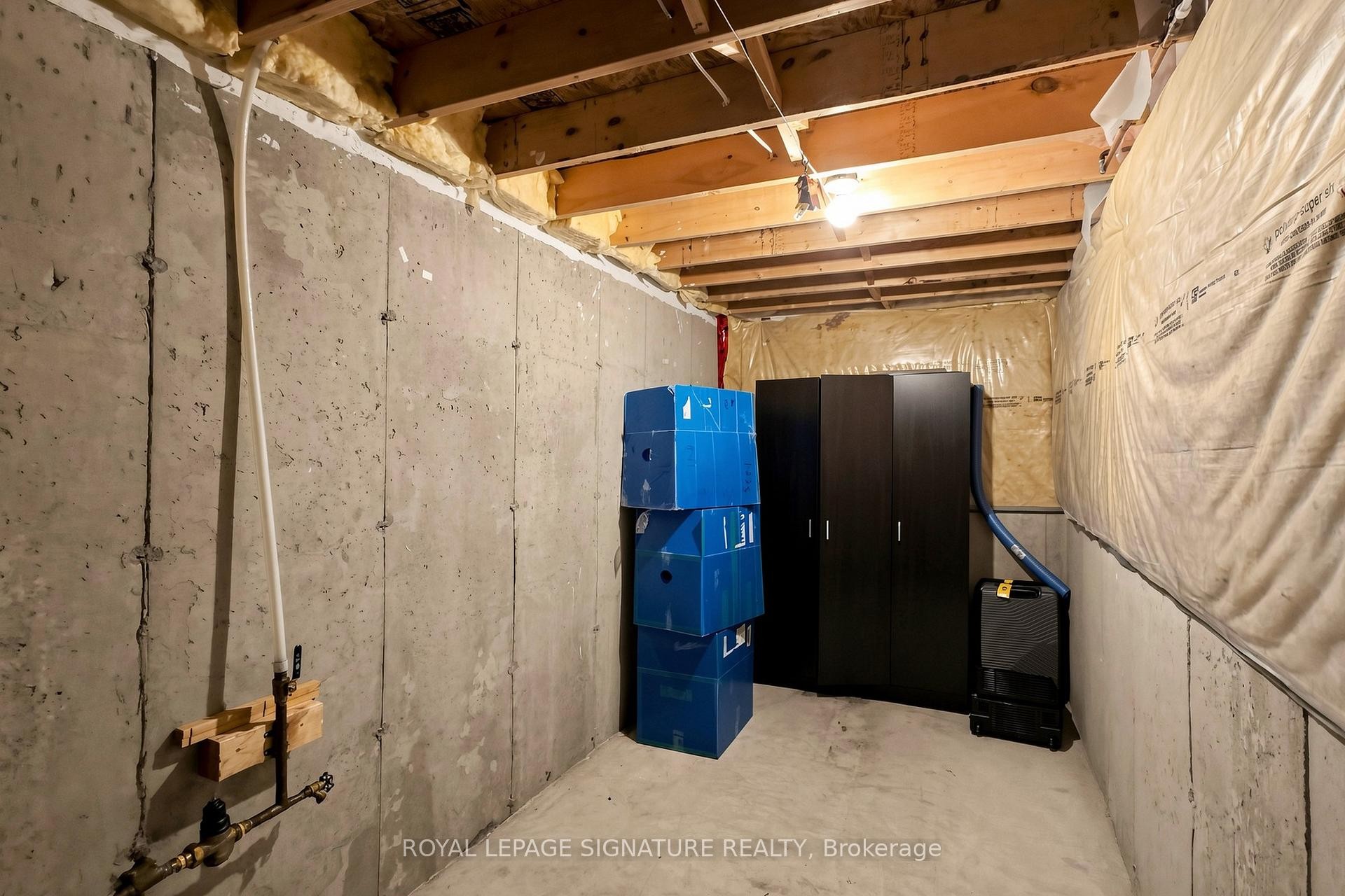 A5-110 Activa Avenue, Kitchener, ON - Indoor Photo Showing Basement