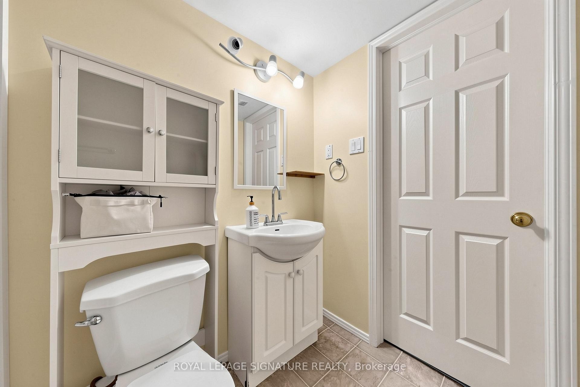 A5-110 Activa Avenue, Kitchener, ON - Indoor Photo Showing Bathroom