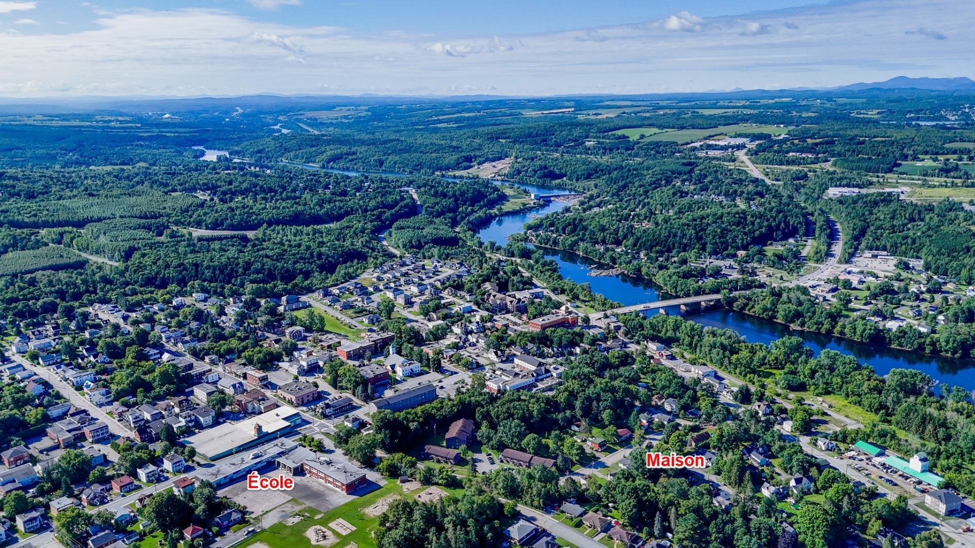Overall view - 86 Rue Albert, Windsor, QC - Outdoor With View