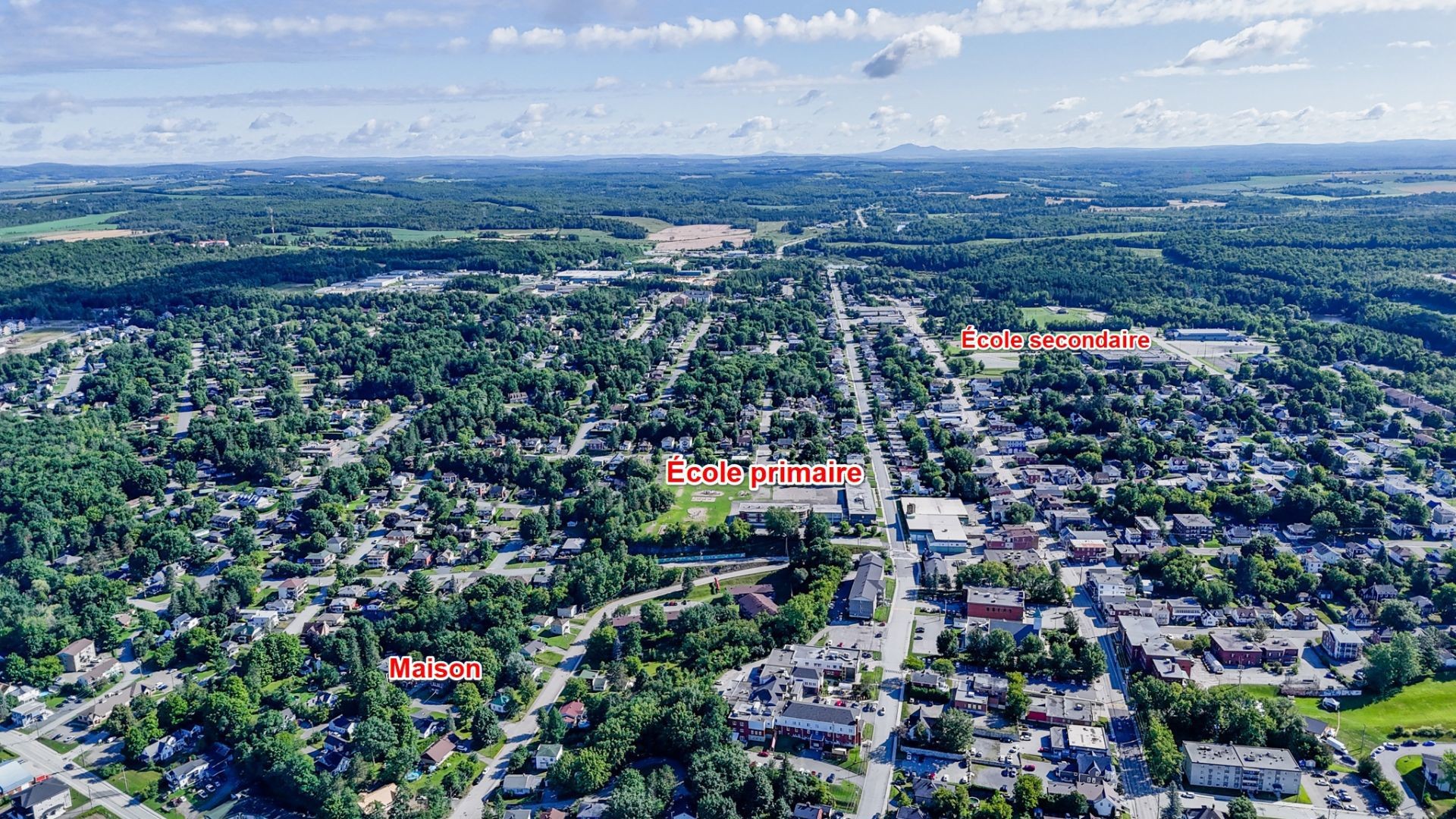 Overall view - 86 Rue Albert, Windsor, QC - Outdoor With View