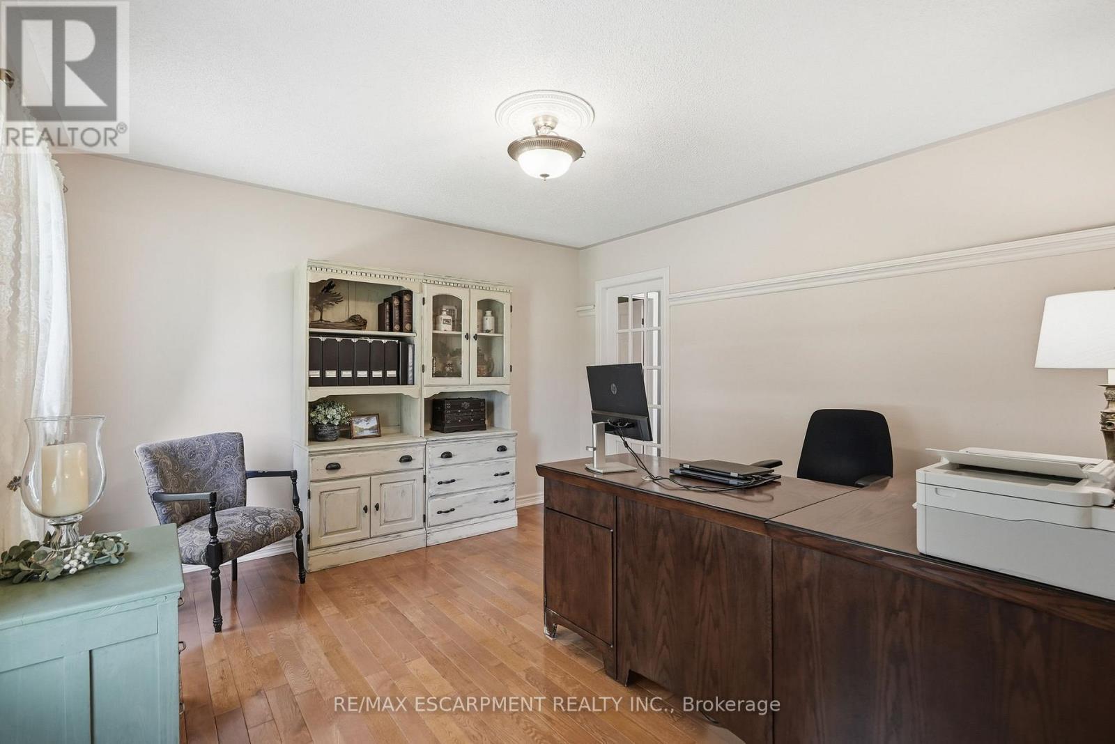 1 Meander Close, Hamilton, ON - Indoor Photo Showing Office