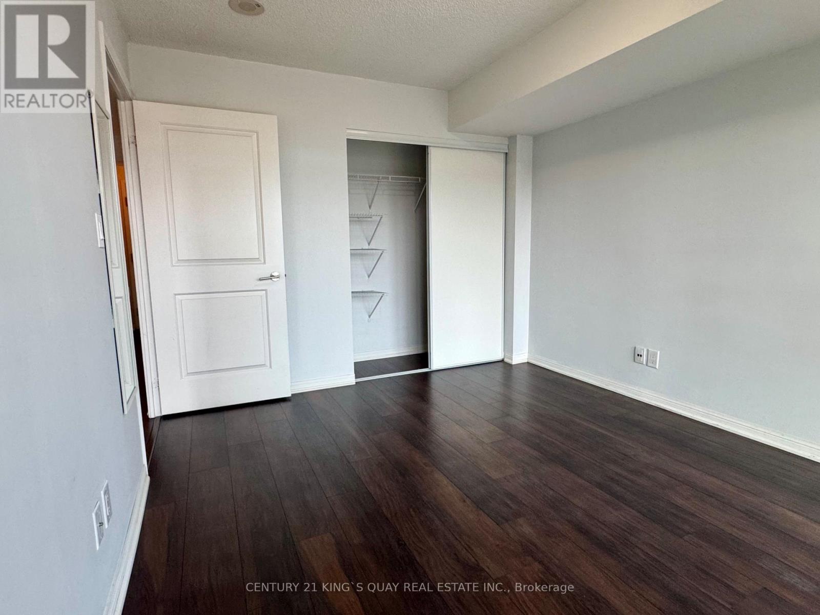 Prime Bedroom - 1233 - 38 Grand Magazine Street, Toronto, ON - Indoor Photo Showing Other Room