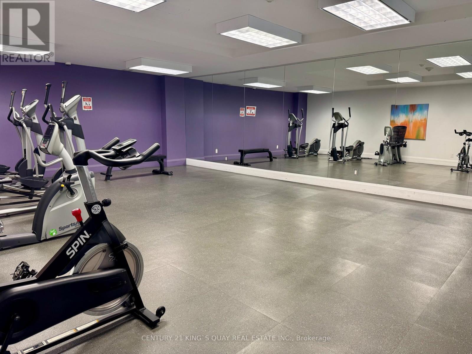 1233 - 38 Grand Magazine Street, Toronto, ON - Indoor Photo Showing Gym Room