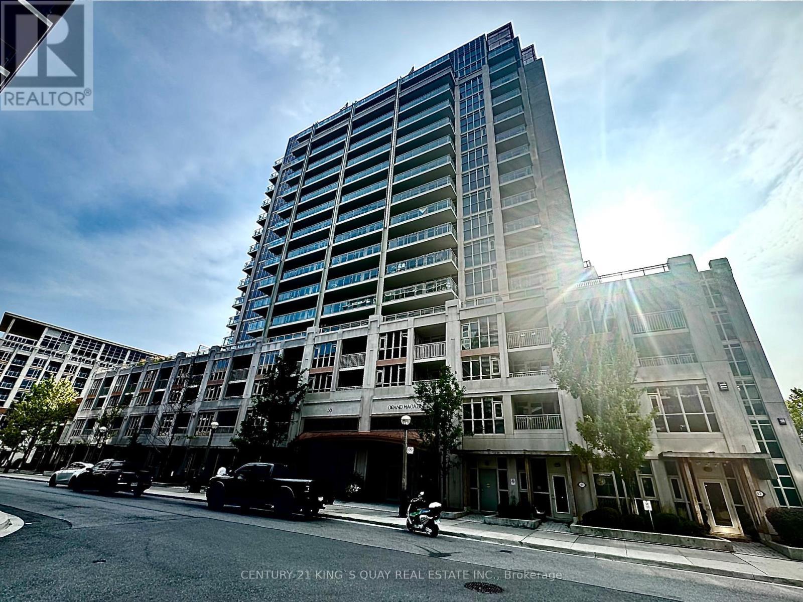 1233 - 38 Grand Magazine Street, Toronto, ON - Outdoor With Facade