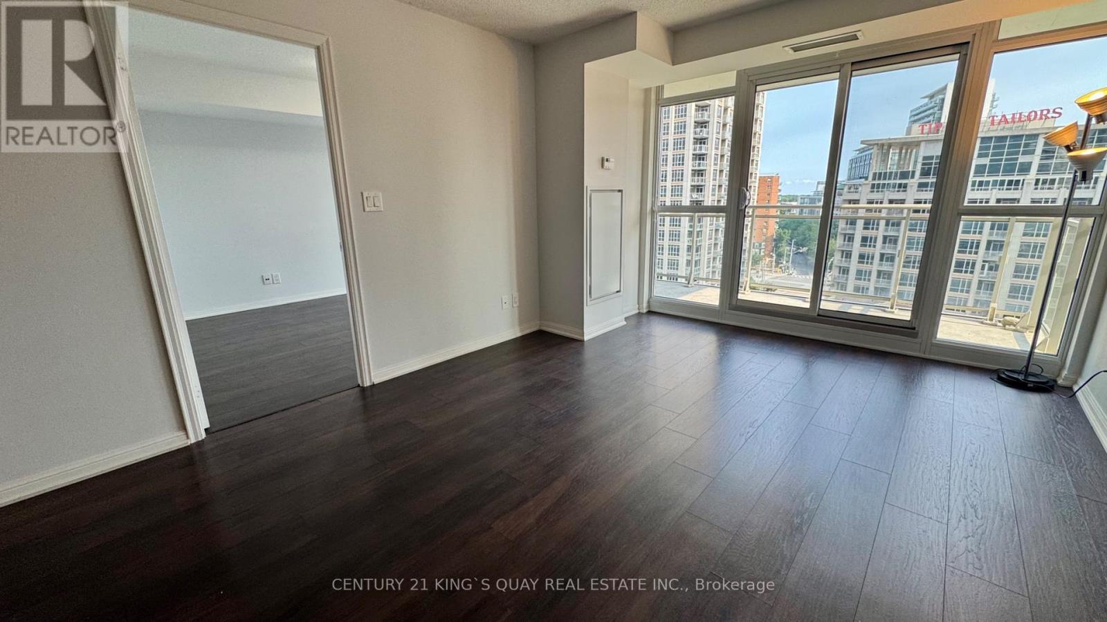 1233 - 38 Grand Magazine Street, Toronto, ON - Indoor Photo Showing Other Room