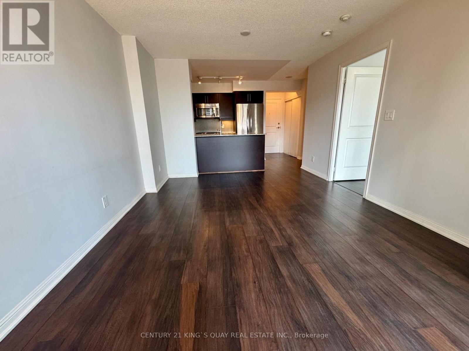 1233 - 38 Grand Magazine Street, Toronto, ON - Indoor