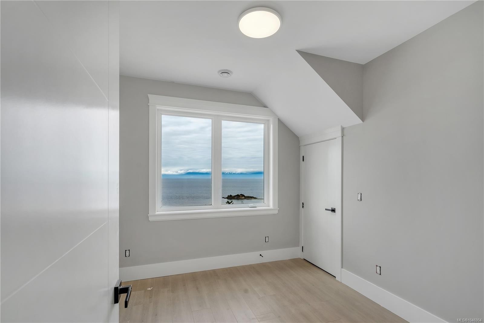 3875 Gulfview Dr, Nanaimo, BC