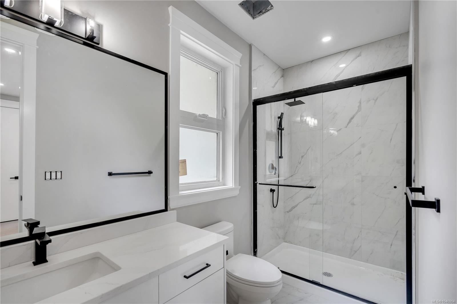 3875 Gulfview Dr, Nanaimo, BC