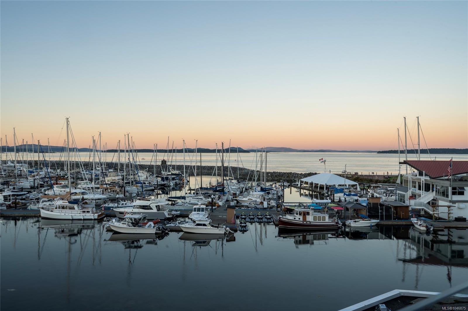 #302-2526 Bevan Ave, Sidney, BC - Outdoor With Body Of Water With View
