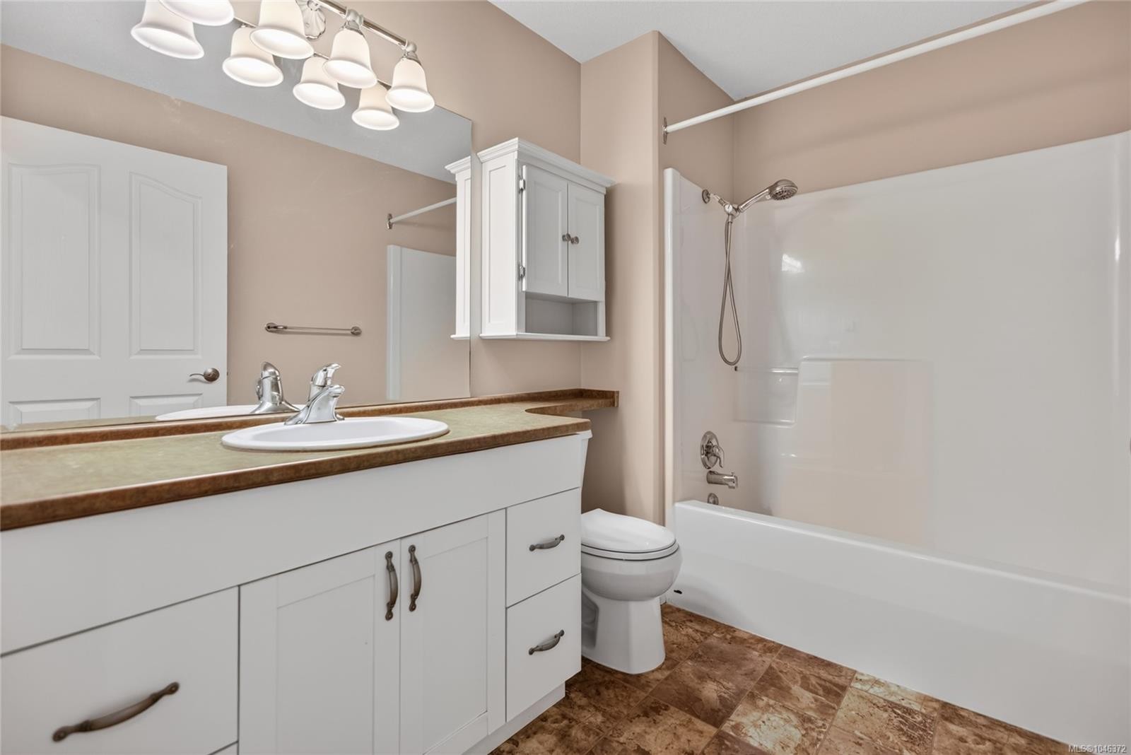 4594 Maple Guard Dr, Bowser, BC