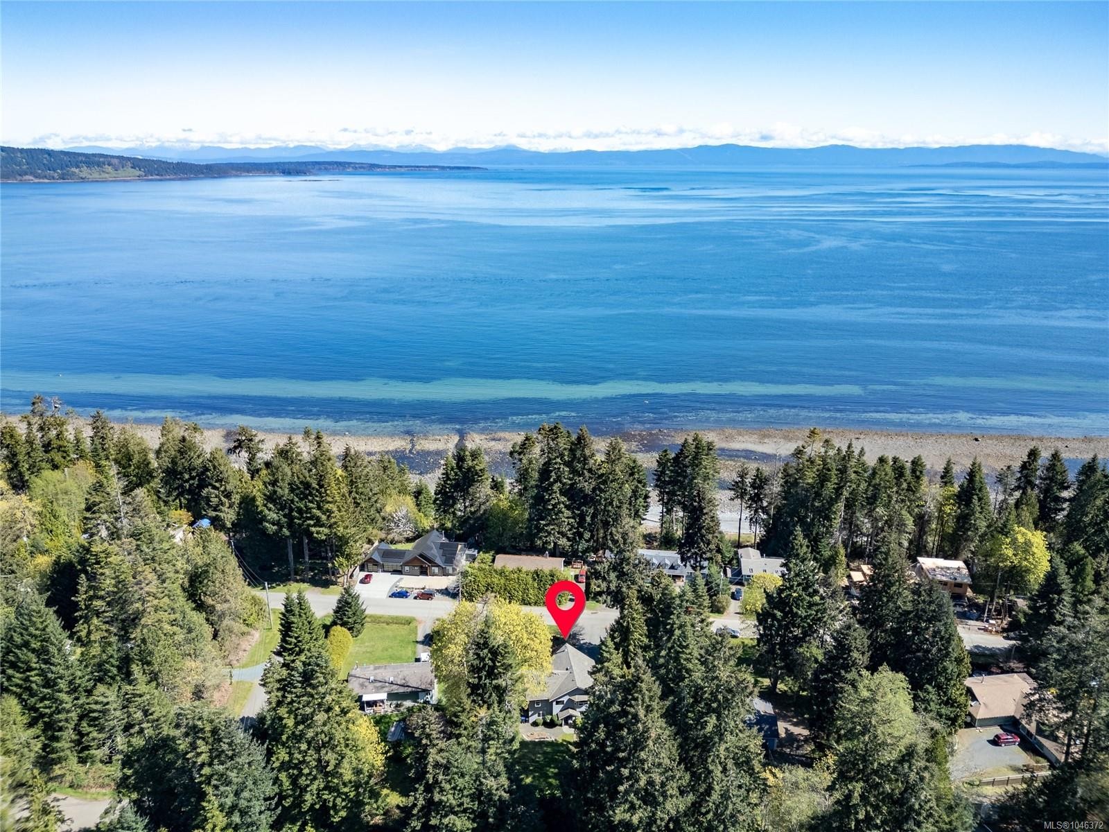 4594 Maple Guard Dr, Bowser, BC