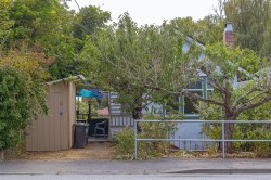 1467 Bay St Victoria, BC V8R 2A6