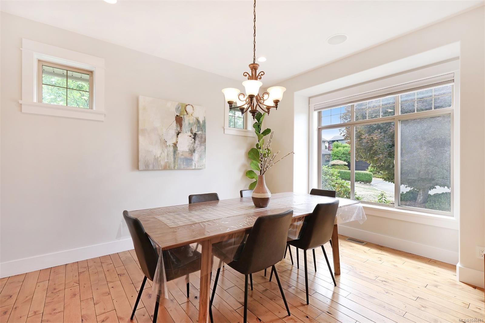 1302 Ocean View Ave, Comox, BC