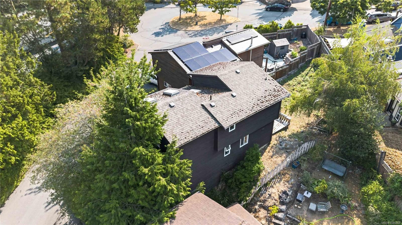 4 Demos Pl, View Royal, BC