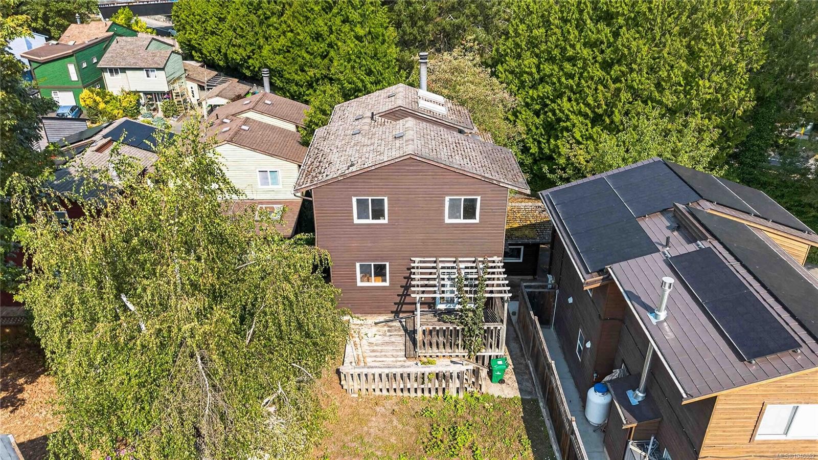 4 Demos Pl, View Royal, BC