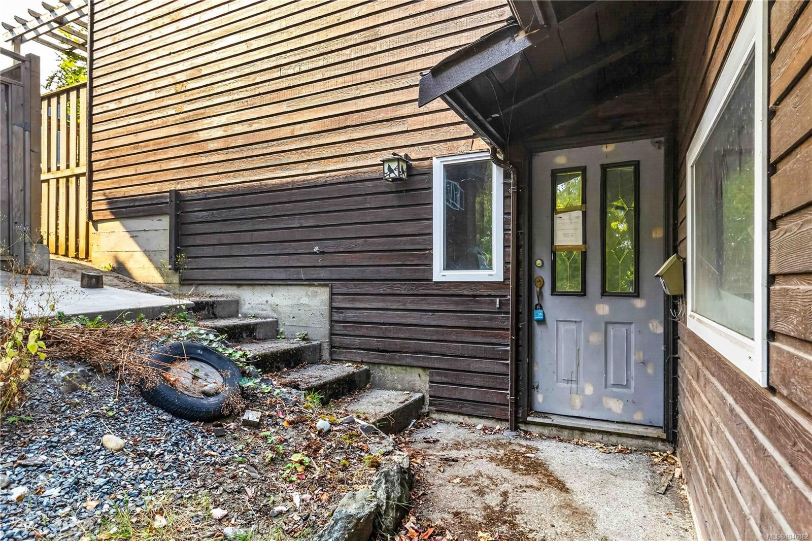 4 Demos Pl, View Royal, BC