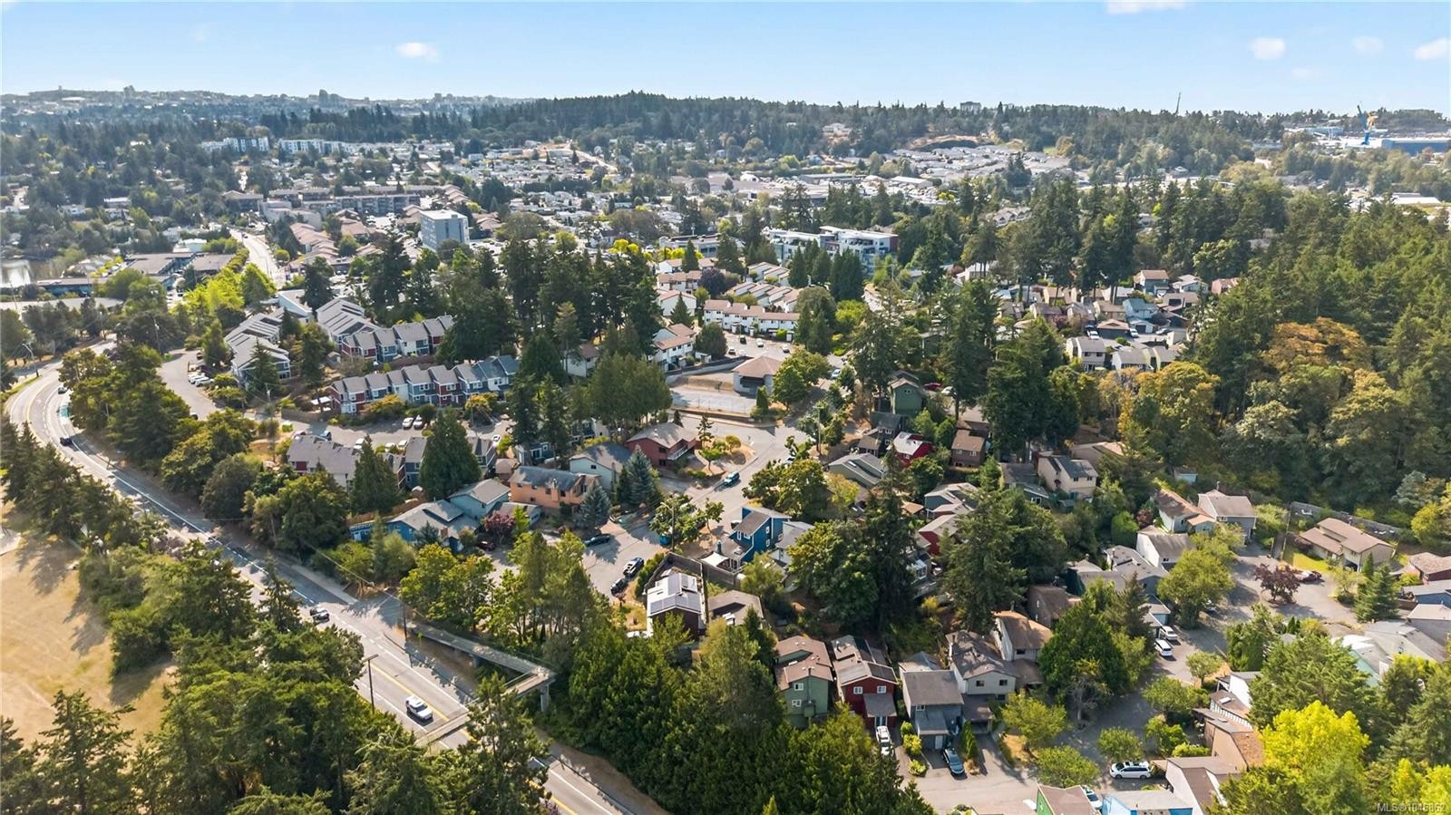 4 Demos Pl, View Royal, BC