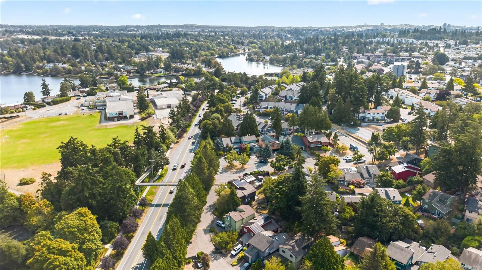 4 Demos Pl, View Royal, BC