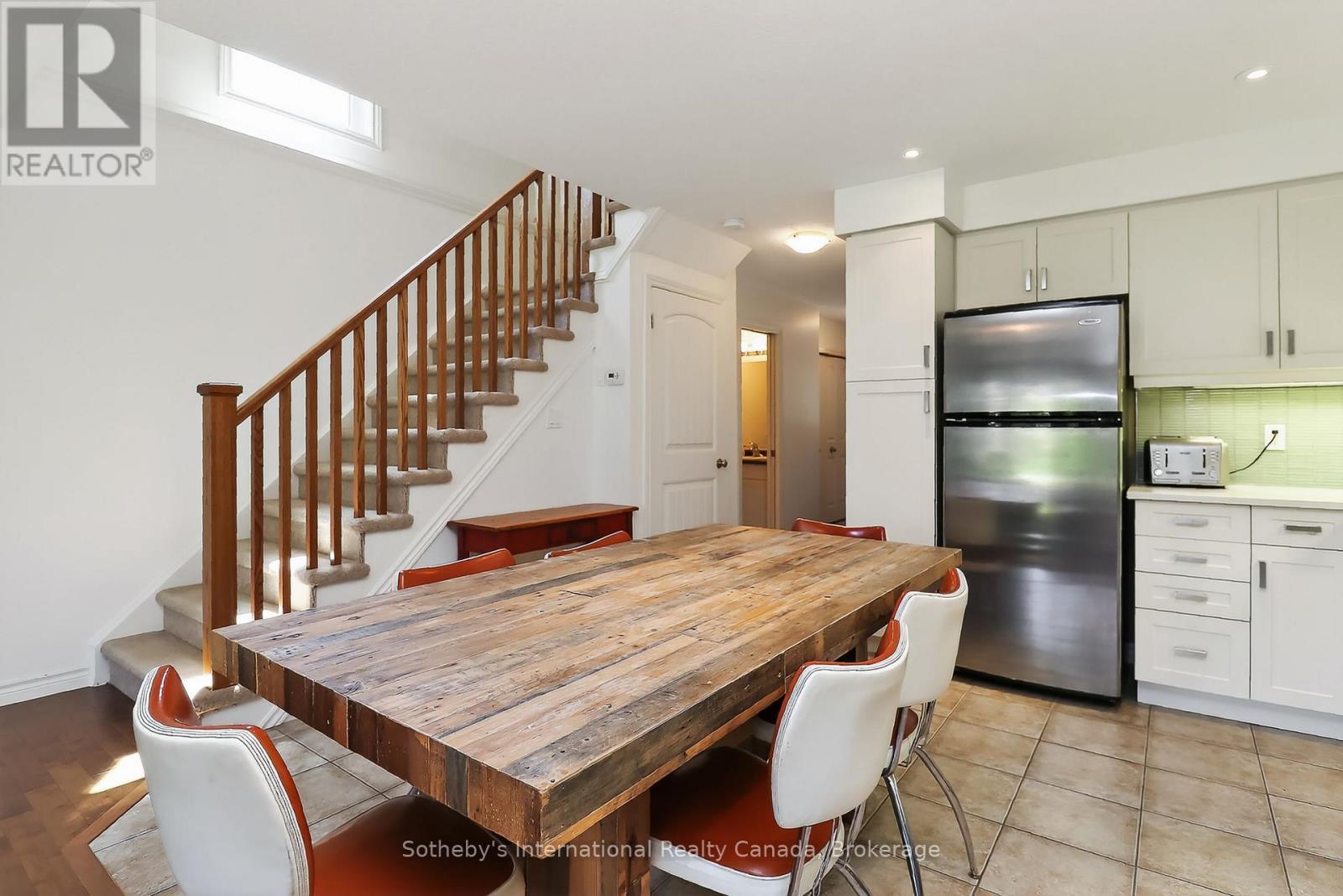 49 Silver Glen Boulevard, Collingwood, ON - Indoor