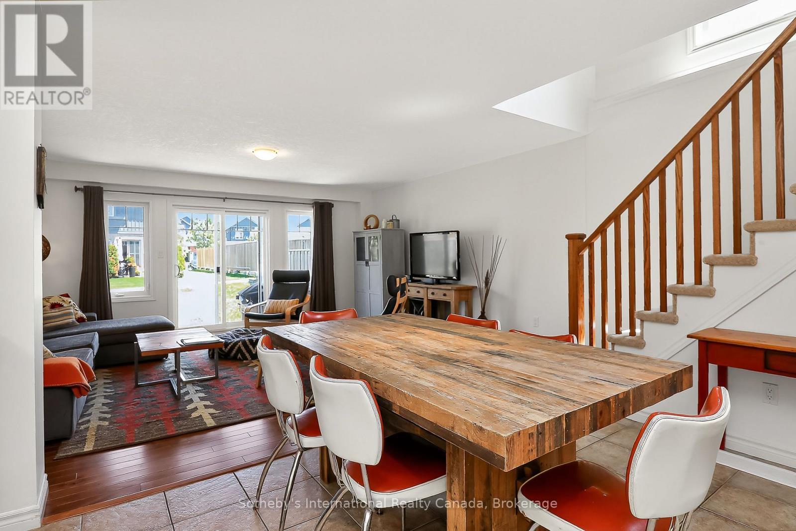 49 Silver Glen Boulevard, Collingwood, ON - Indoor
