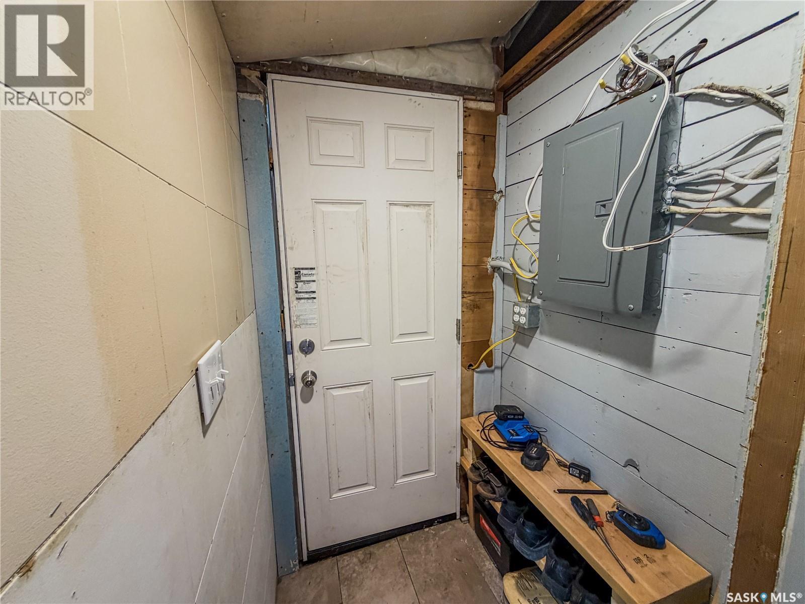 312 7Th Avenue E, Melville, SK - Indoor Photo Showing Other Room