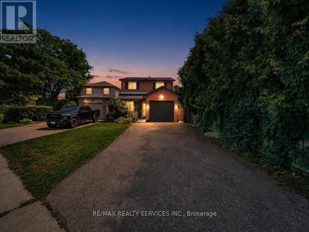 3079 Bartholomew Crescent, Mississauga, ON - Outdoor