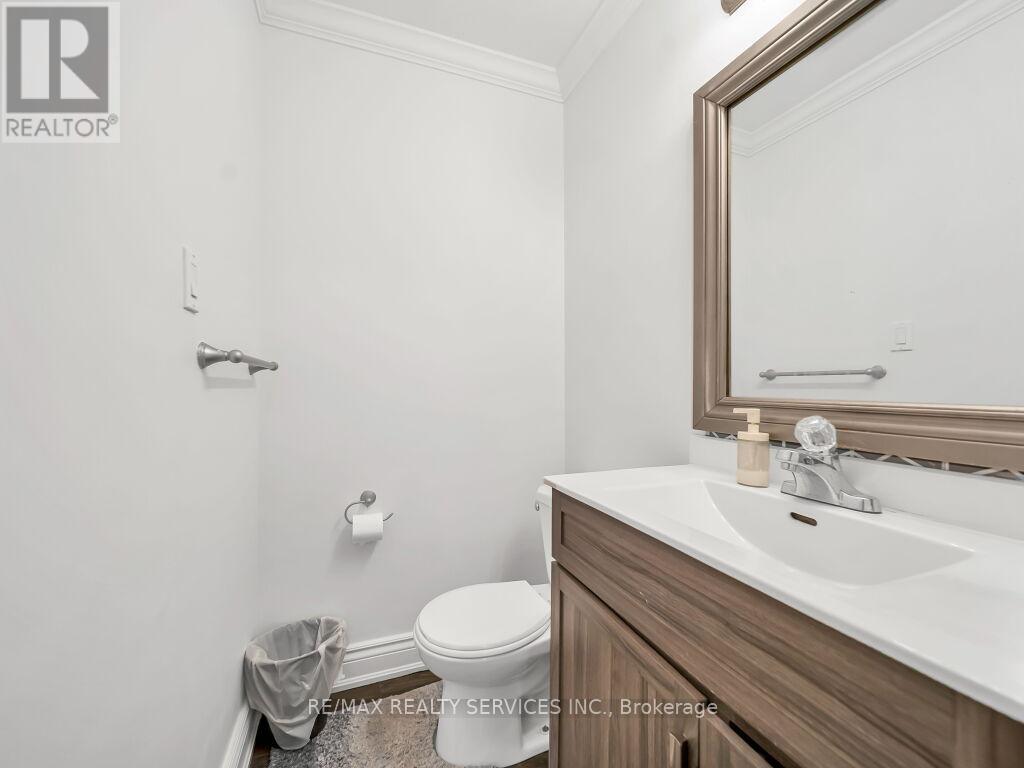 3079 Bartholomew Crescent, Mississauga, ON - Indoor Photo Showing Bathroom