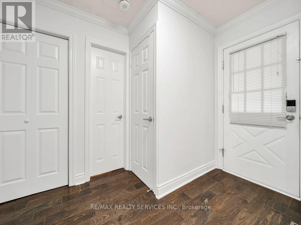 3079 Bartholomew Crescent, Mississauga, ON - Indoor Photo Showing Other Room
