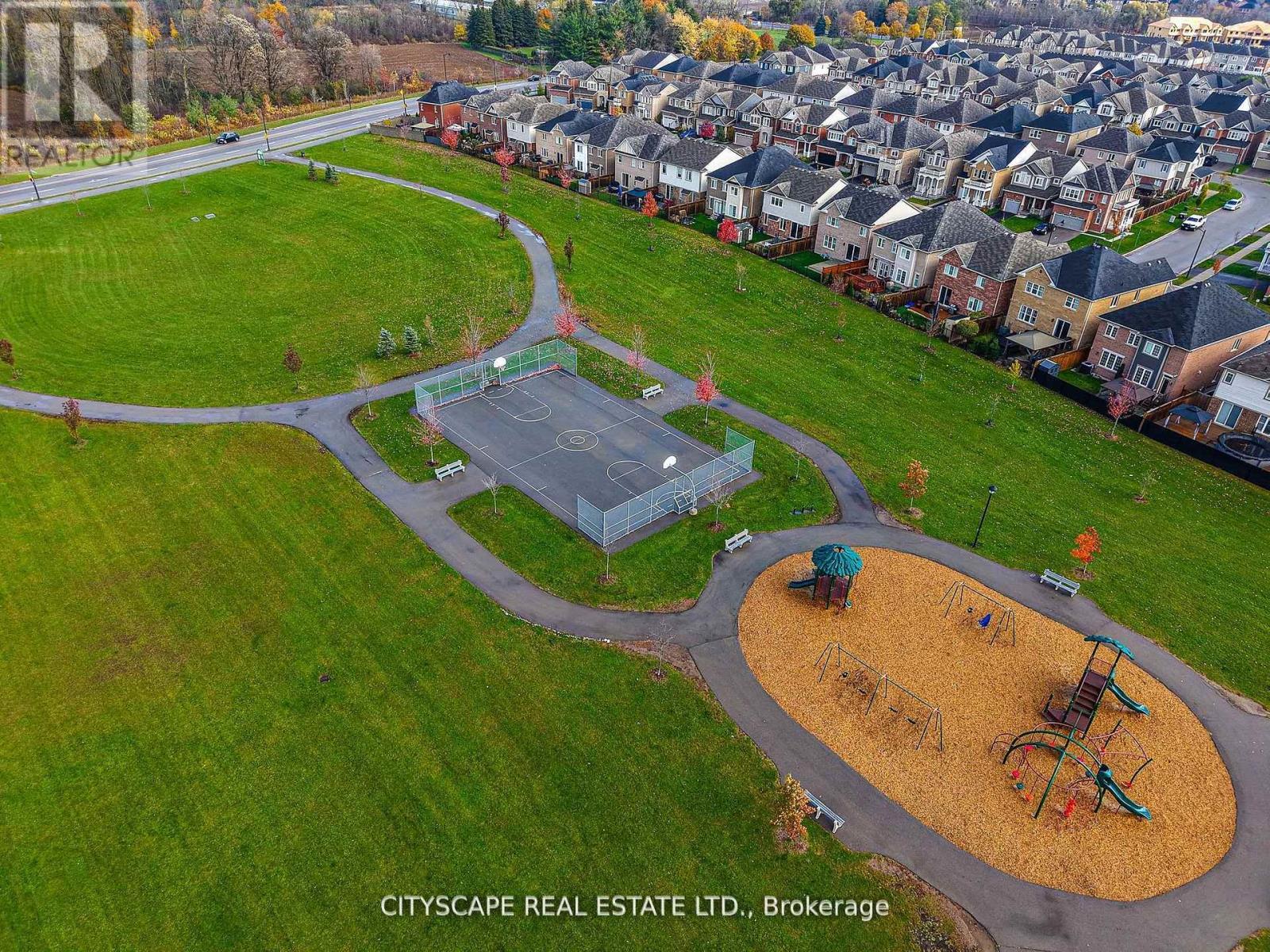 28 Celano Drive, Hamilton, ON - Outdoor With View