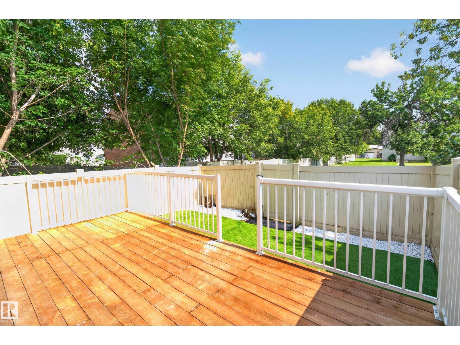175 Centennial Ct Nw, Edmonton, AB - Outdoor With Deck Patio Veranda
