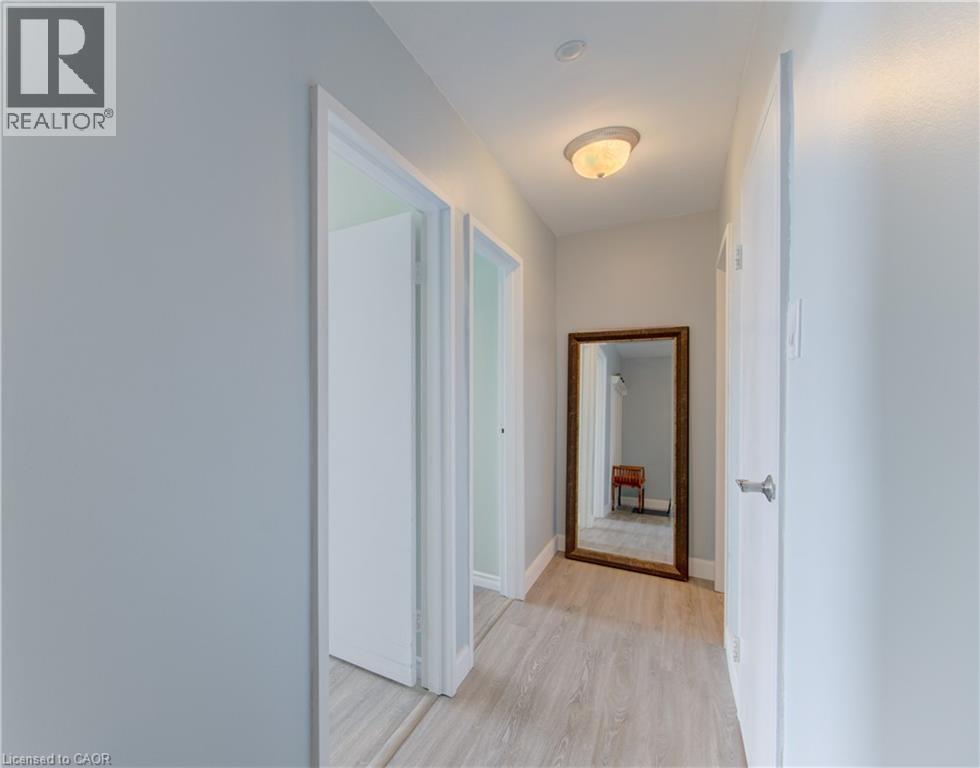24 Midland Drive Unit# 403, Kitchener, ON - Indoor Photo Showing Other Room