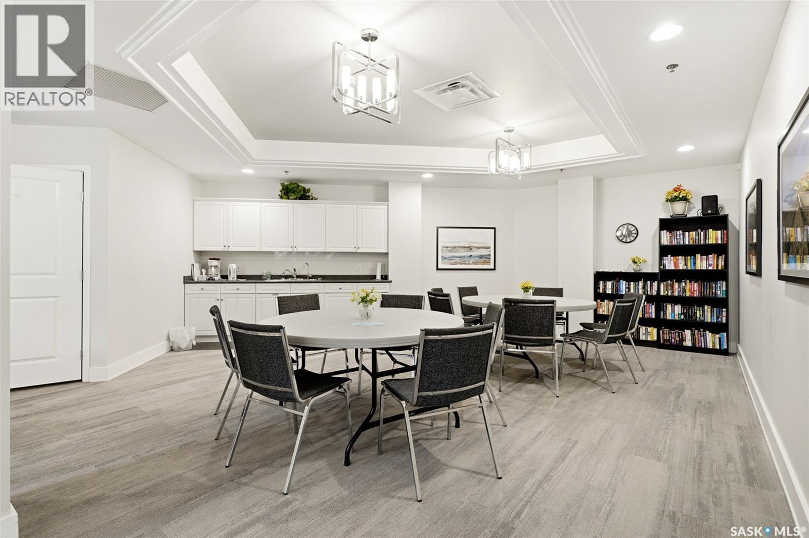 449 3605 Albert Street, Regina, SK - Indoor Photo Showing Dining Room