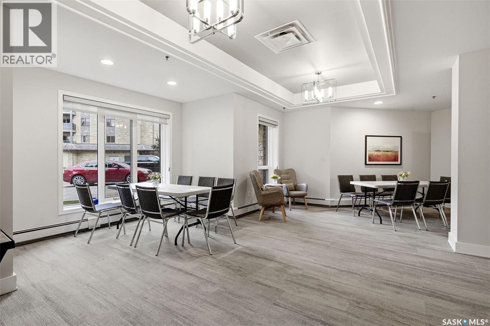 449 3605 Albert Street, Regina, SK - Indoor Photo Showing Other Room