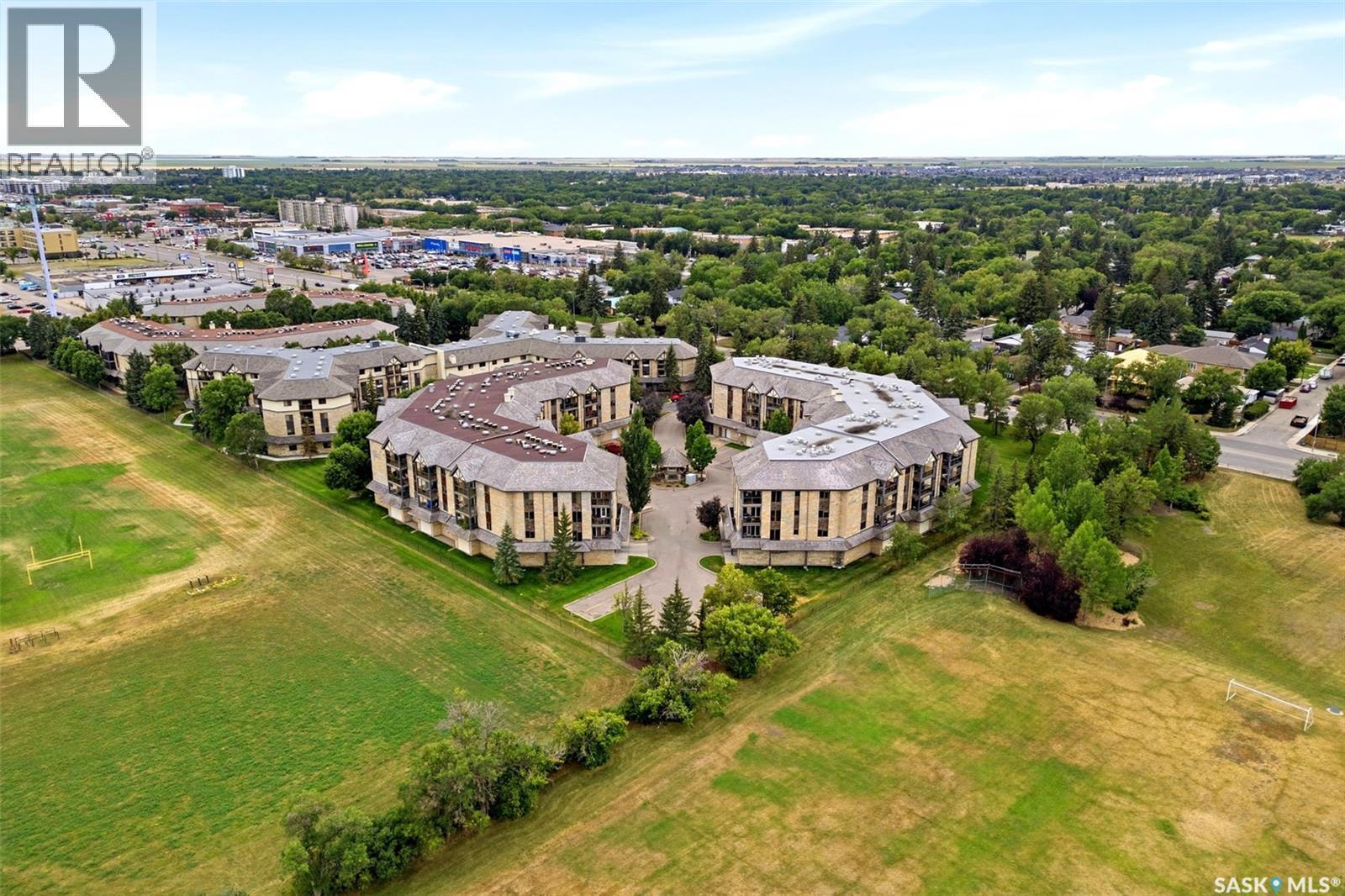 449 3605 Albert Street, Regina, SK - Outdoor With View