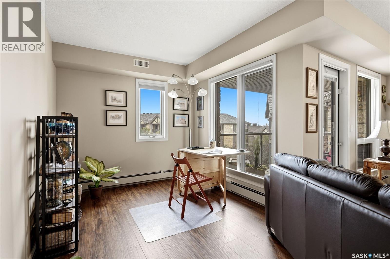 449 3605 Albert Street, Regina, SK - Indoor