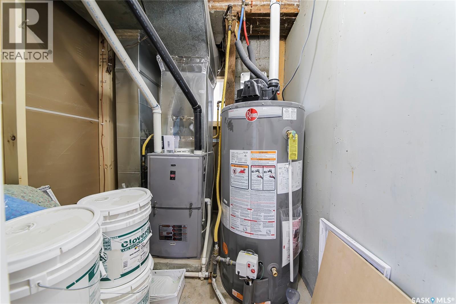 451 R Avenue S, Saskatoon, SK - Indoor Photo Showing Basement