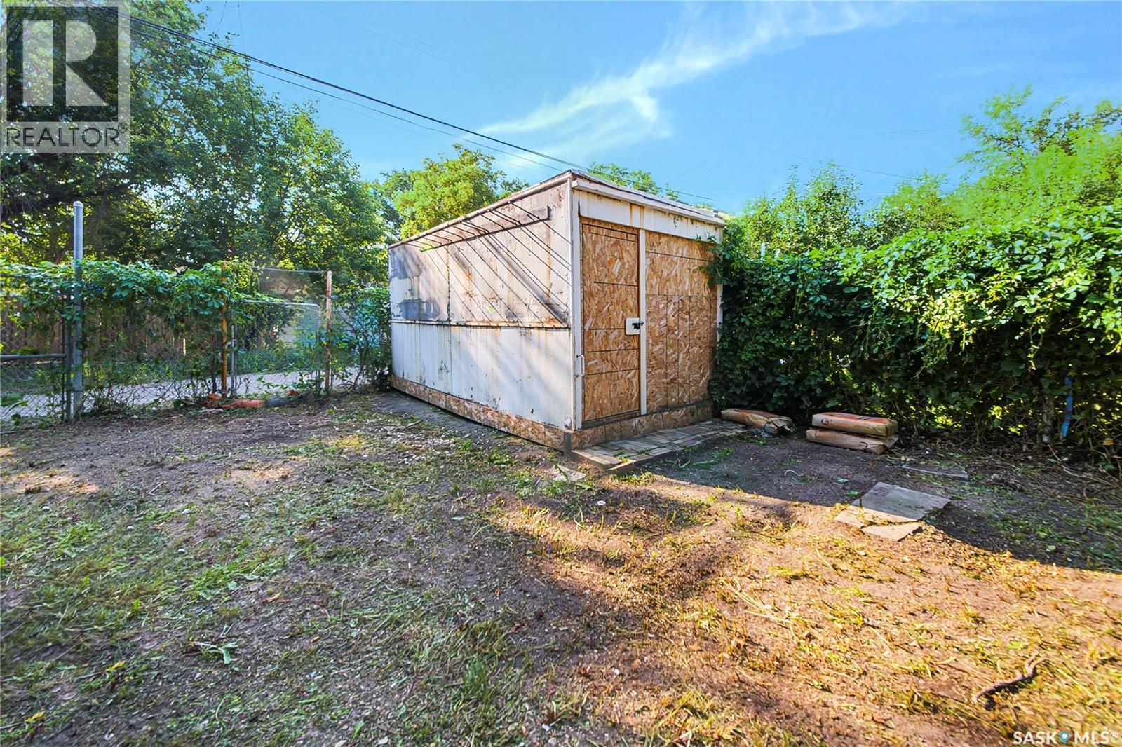 451 R Avenue S, Saskatoon, SK - Outdoor