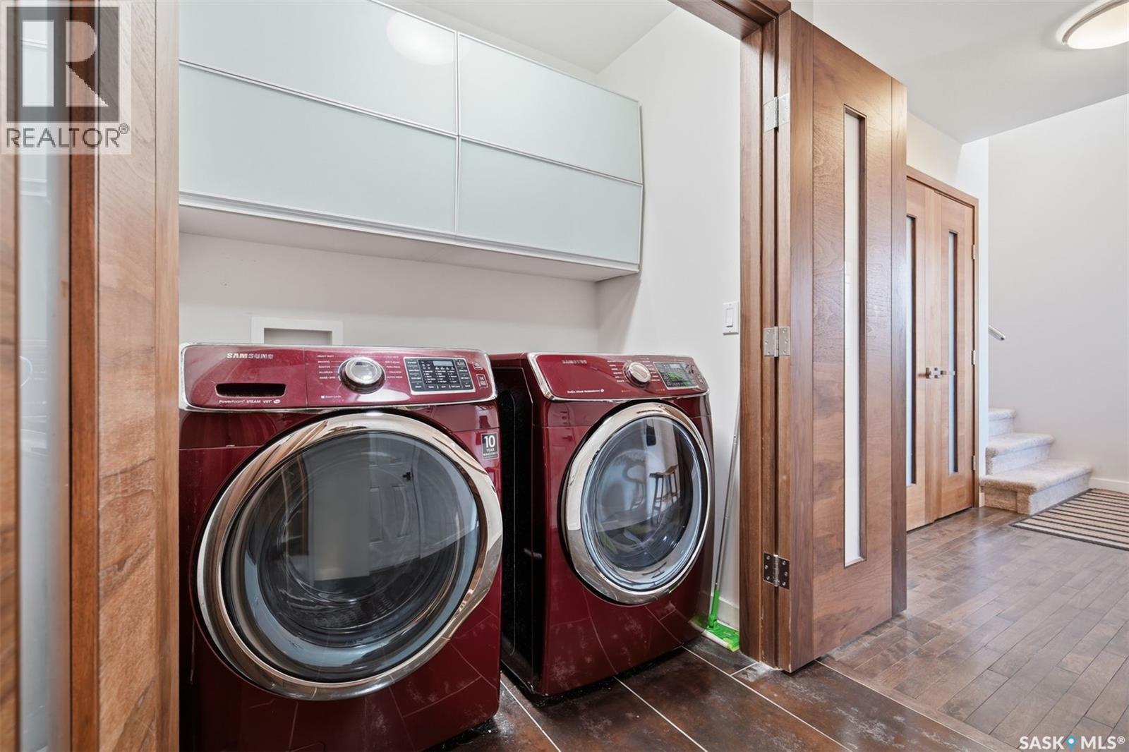422 Pichler Crescent, Saskatoon, SK - Indoor Photo Showing Laundry Room